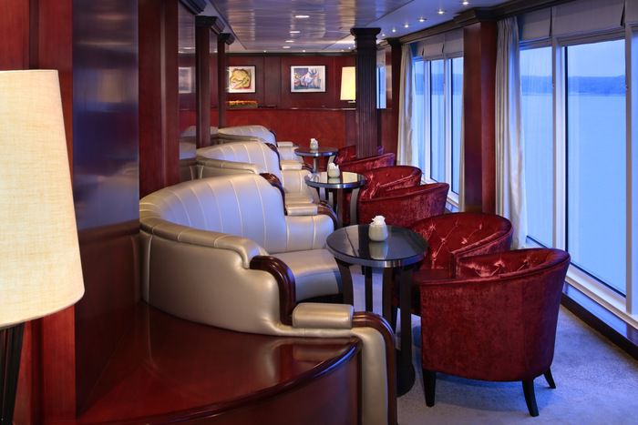 Azamara Club Cruises Azamara Onward Living Room 2.jpg